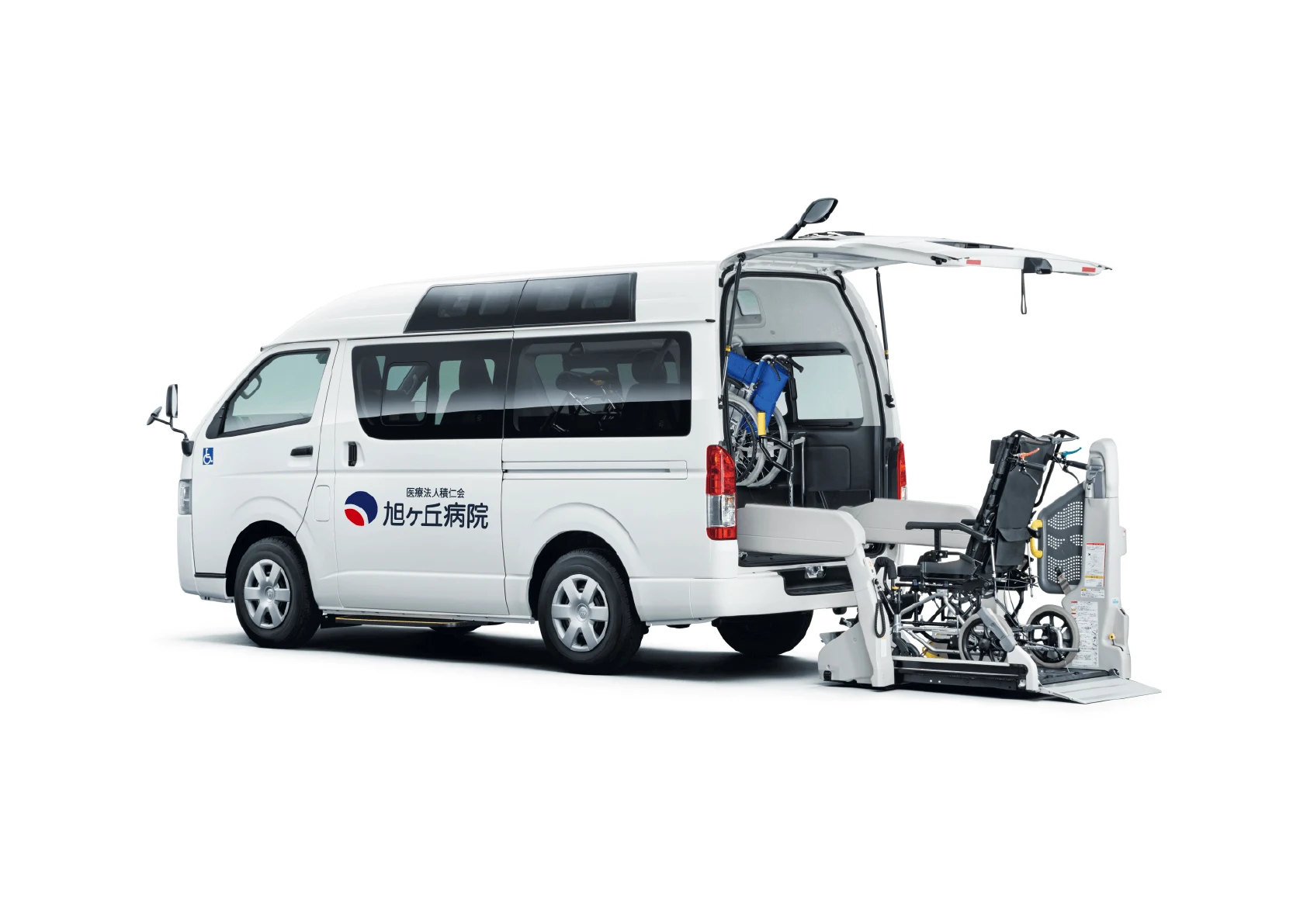 asahigaoka hospital — Hospital transport vehicle